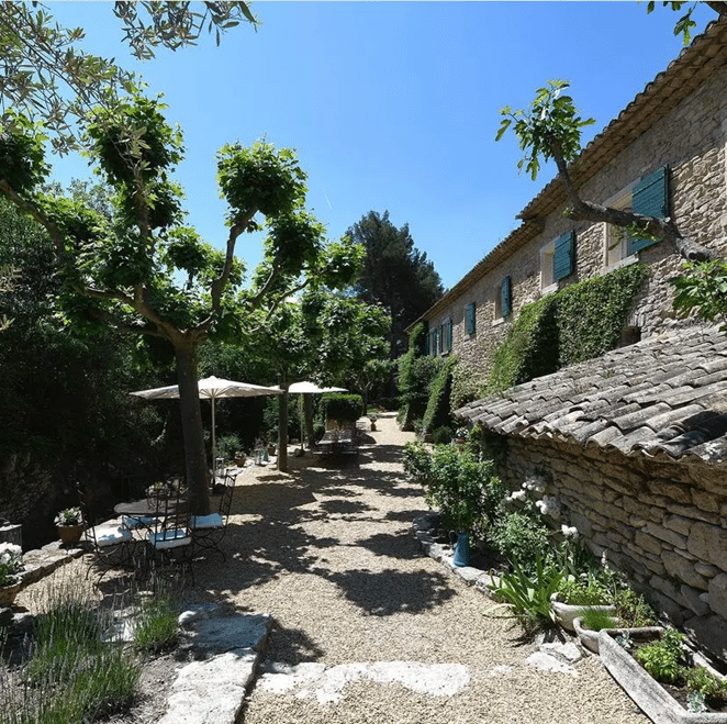 Entretenir jardin arboré